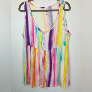 Torrid ice cream colored Super soft top w/ faux snaps NWOT